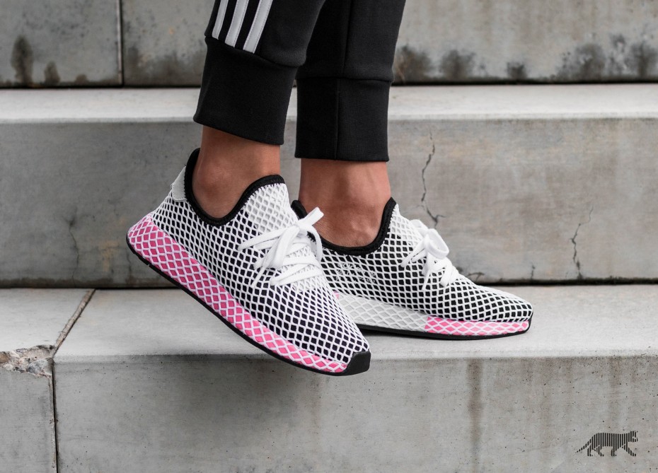 Adidas deerupt sales pink black